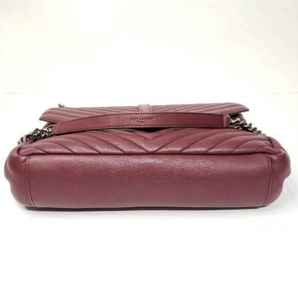 Yves Saint Laurent Large Matelasse Shoulder Bag 670-091225 - Picture 7 of 16